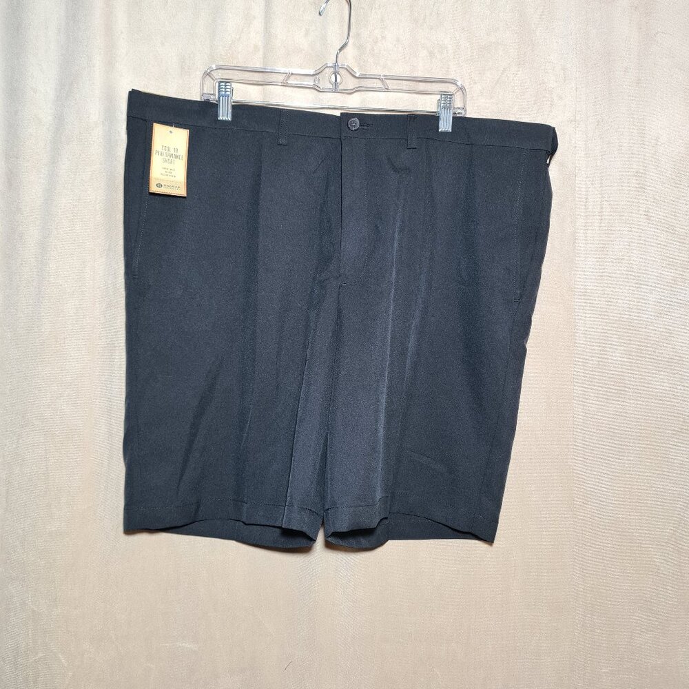 NWT Men's short size 44w Haggar Clothing